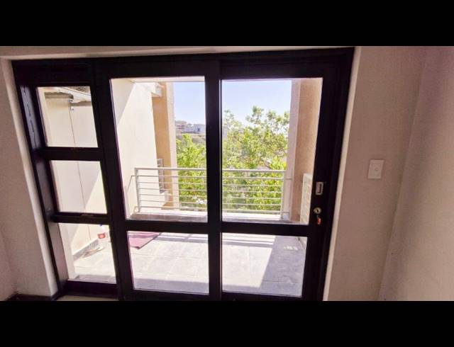 1 BEDROOM APARTMENT FOR SALE IN WESTVILLE